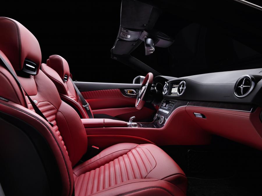  Mercedes-Benz SL350 2012 года  (фото 9 из 24)